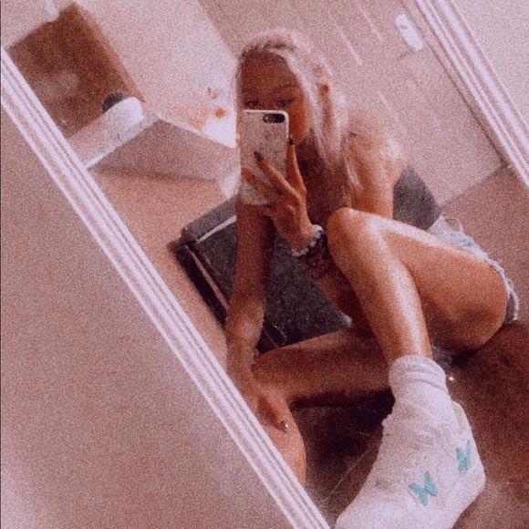 Meet your Posher, Jordan - Picture 3 of 5